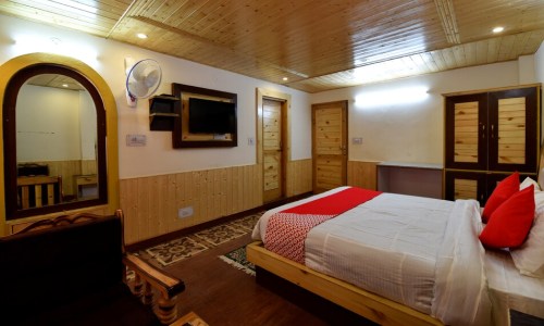 Deluxe Rooms