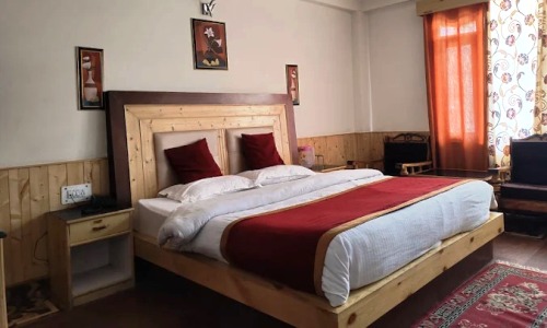 Luxury Rooms